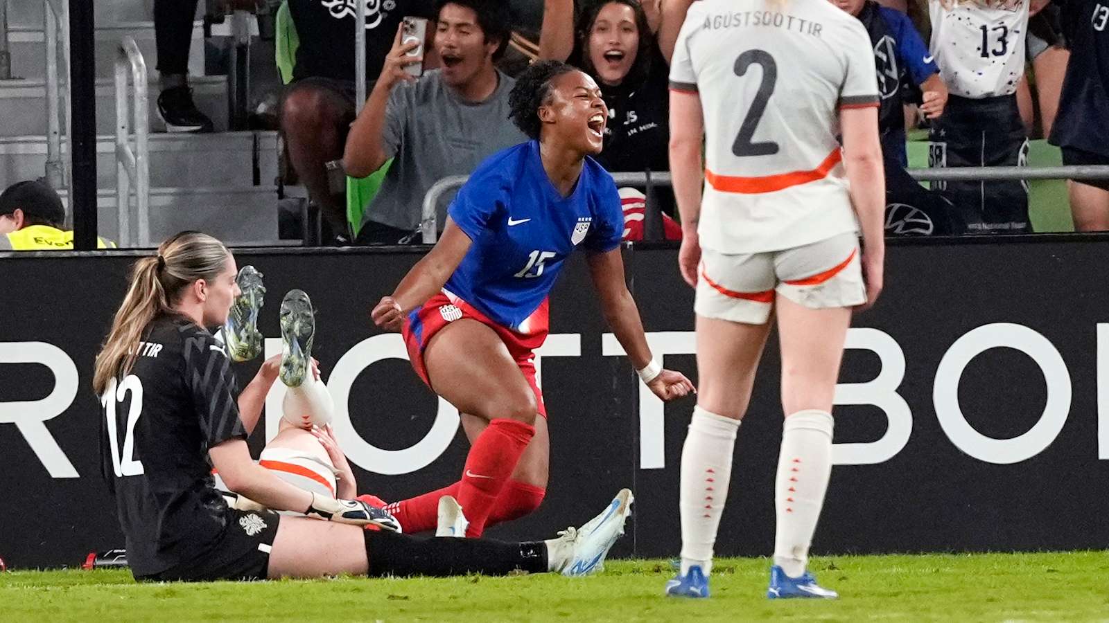 足协杯四强对阵赛程揭晓：强弱对决是否会爆冷门？